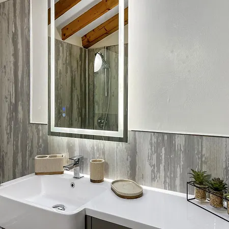 Wold View Gristhorpe